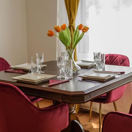 Ultracentral Luxury Apartment Cluj-Napoca Eksteriør billede